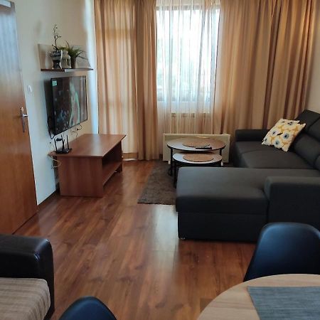 Family 2 Bed Apartment In Bansko Bagian luar foto